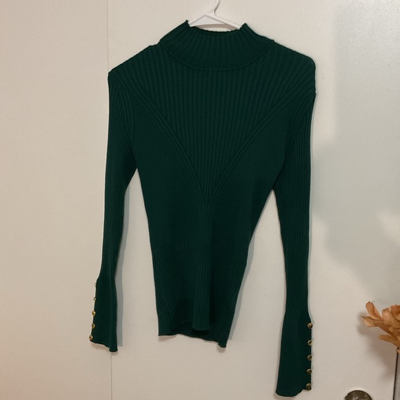 Madison Green Ribbed Sweater - Picture 1 of 3
